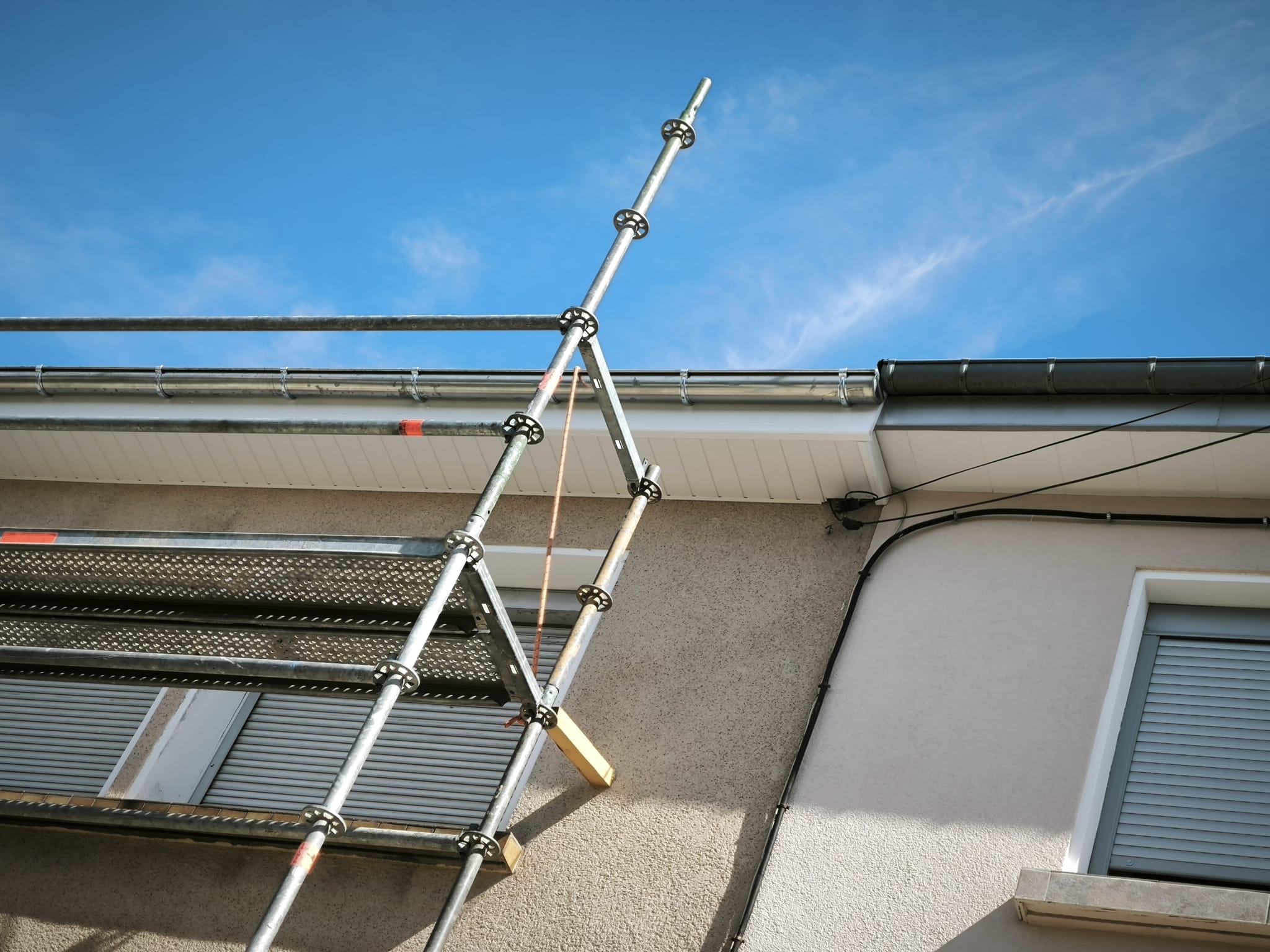 Entreprise familiale spécialisée en couverture, zinguerie et étanchéité, basée à Longwy