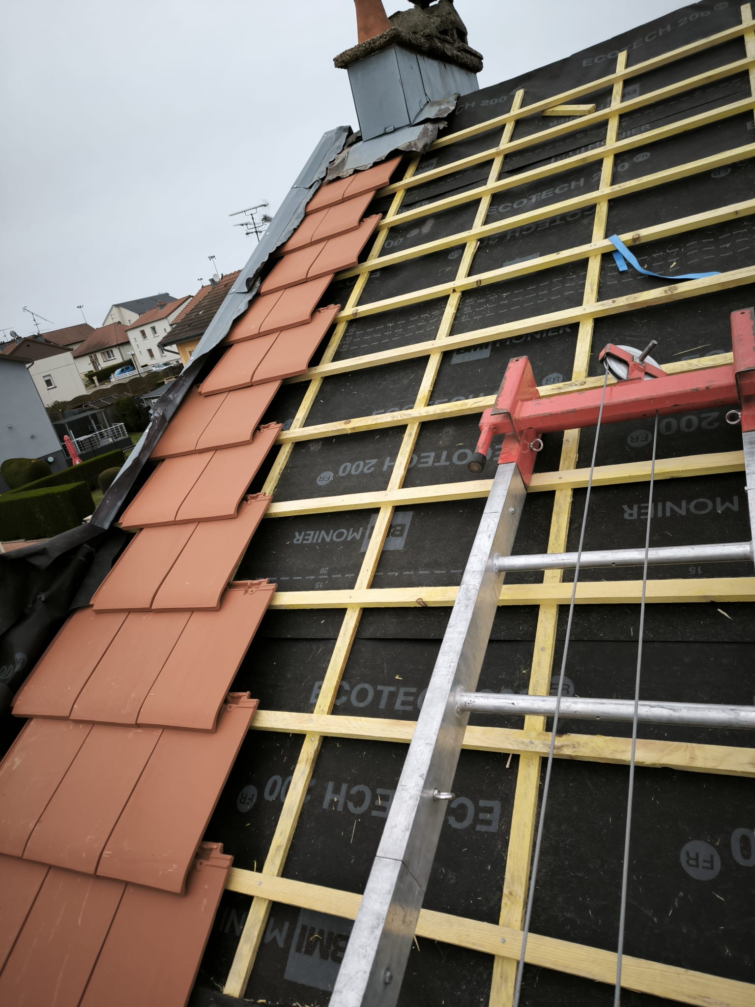Entreprise familiale spécialisée en couverture, zinguerie et étanchéité, basée à Longwy